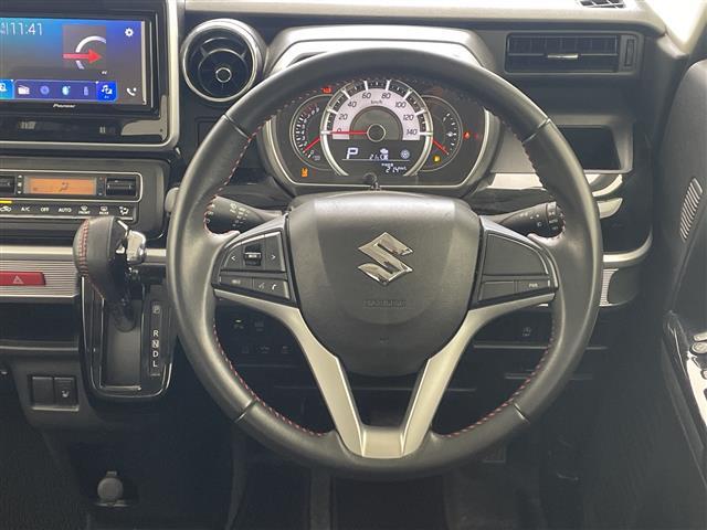 【　ステアリング　】ステアリングはとても綺麗な状態です