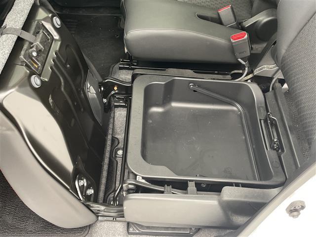 店舗にて現車の確認もいただけますので、お電話で在庫のご確認の上是非ご来店くださいませ！！！