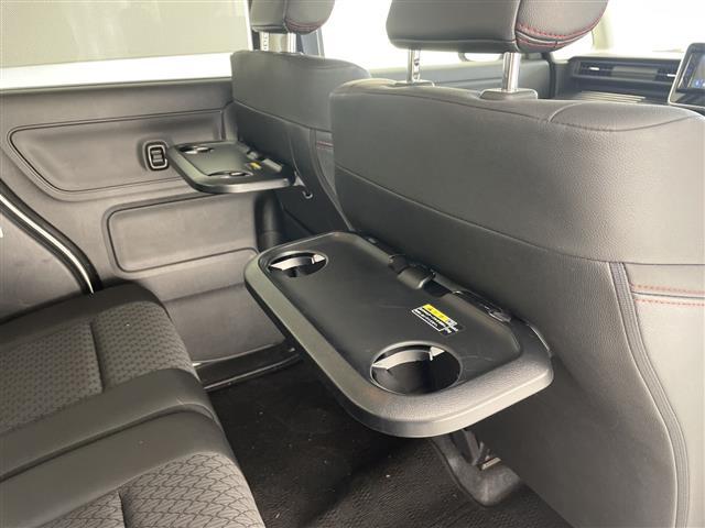 店舗にて現車の確認もいただけますので、お電話で在庫のご確認の上是非ご来店くださいませ！！！