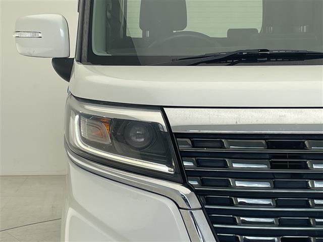 【　ＬＥＤヘッドライト　】悪天候や夜間の走行も視界良好で安心してお乗りいただけます。