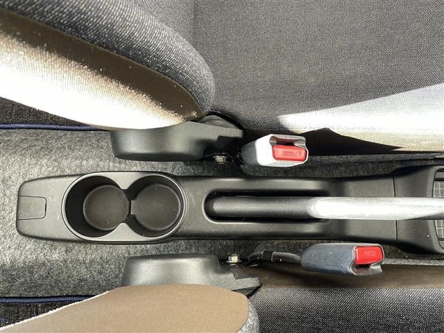 店舗にて現車の確認もいただけますので、お電話で在庫のご確認の上是非ご来店くださいませ！！！／／／／／／