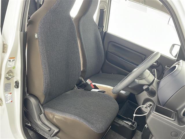 【　フロントシート　】使えるフロントシートで快適ドライブ♪