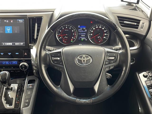 アルファード 2.5S Cパッケージ 純正10型ナビ 12.8型フリップダウンモニター フルセグTV Bluetooth接続 バックカメラ ETC2.0 ドライブレコーダー 両側パワースライドドア レザーシート トヨタセーフティセンス(9枚目)