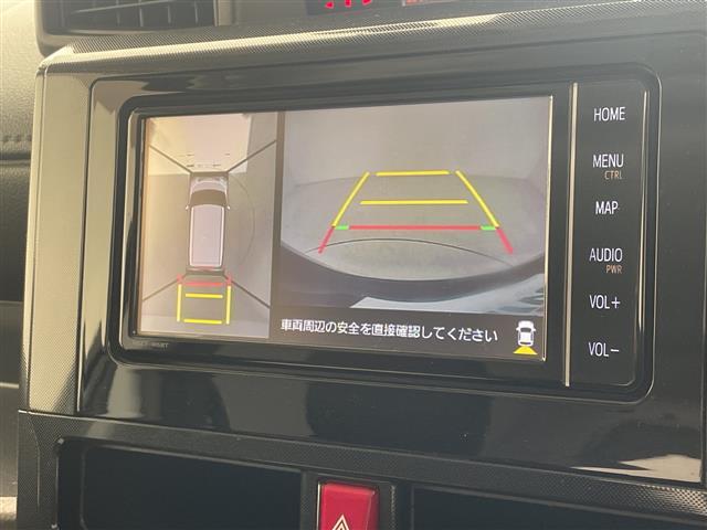 【　全方位カメラ　】上から見下ろしたように駐車が可能です。安心して縦列駐車も可能です。