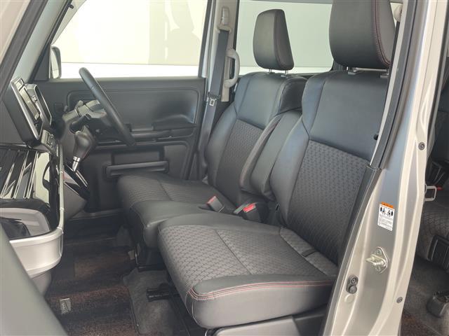 【　フロントシート　】使えるフロントシートで快適ドライブ。