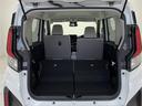 【ラゲッジスペース】リアシートを倒せばこの大容量！！ダンボールなどの大きい荷物も釣り具などの長尺物まで様々載せられそうです！！