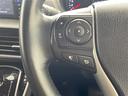 ヴォクシー ＺＳ　煌ＩＩＩ　禁煙車　社外ナビ　ＣＤ　ＤＶＤ　Ｂｌｕｅｔｏｏｔｈ　フルセグＴＶ　トヨタセーフティセンス　両側パワースライドドア　フリップダウンモニター　クルーズコントロール　シートカバー　ＥＴＣ　ＬＥＤヘッドライト（8枚目）