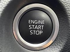 【　スマートキー・プッシュスタート　】鍵を挿さずにポケットに入れたまま鍵の開閉、エンジンの始動まで行えます。 7