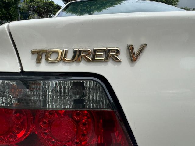 チェイサー ツアラーＶ　１１０系ＭＴ載せ替え公認済み　クスコ車高調　社外アルミ　社外マフラー　追加メーター４連　ターボタイマー　前置きインタークーラー（7枚目）