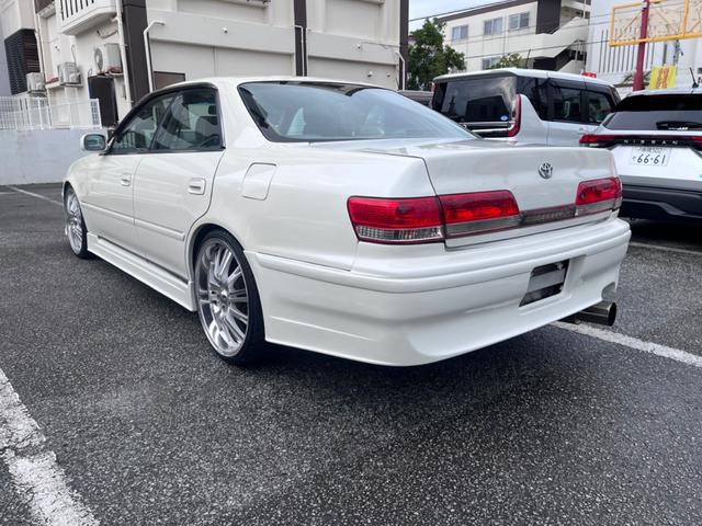 マークII 　ツアラーｖ仕様１ｊｚ－ｇｔｅｖｖｔｉターボエンジンミッションＲ１５４載せ替え前置きインタークーラーアルミラジエーターエアクリーナー社外マフラーローダウンエアロ２０インチアルミパワーシート（6枚目）