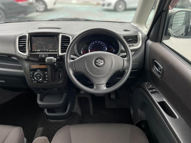 ソリオ Ｘ　フルセグＴＶナビ　左側パワースライドドア　スマートキー　プッシュスタート　純正１４インチアルミホイール（21枚目）