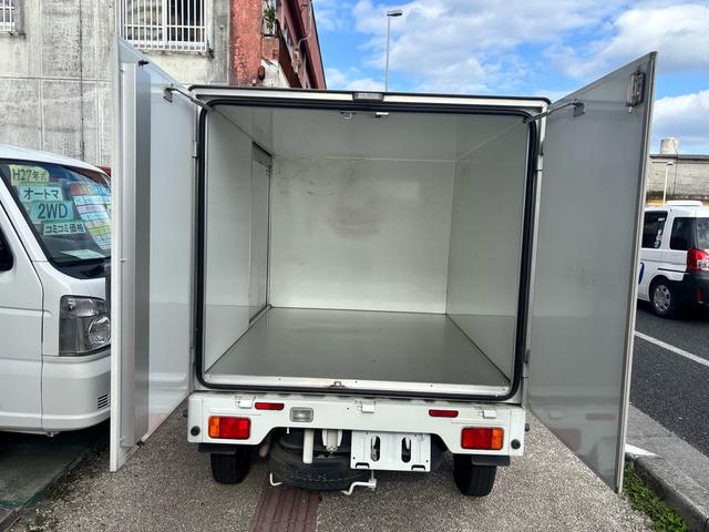 キャリイトラック 　内地中古　オートマチック　エアコン　パワステ　保冷車　パワーウィンドゥ　キーレス　箱、助手席側スライド　修復歴無し（3枚目）