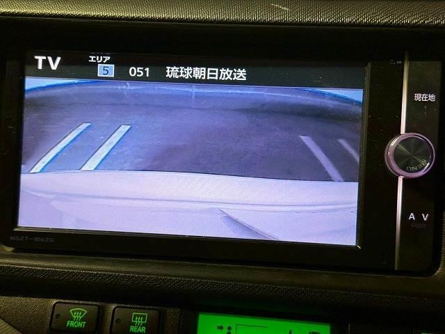 【バックカメラ】便利なバックカメラで安全確認もできます。駐車が苦手な方にもオススメな便利機能です。