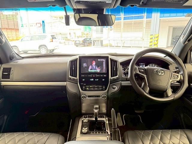 ランドクルーザー ＺＸ　Ｇ－フロンティア　メーカーナビ　モデリスタエアロ　サンルーフ　リアモニター　全周囲カメラ　クーラーボックス　追従式クルーズコントロール　電動リアゲート　シートメモリ　コーナーセンサー　ブラインドスポットモニター（2枚目）