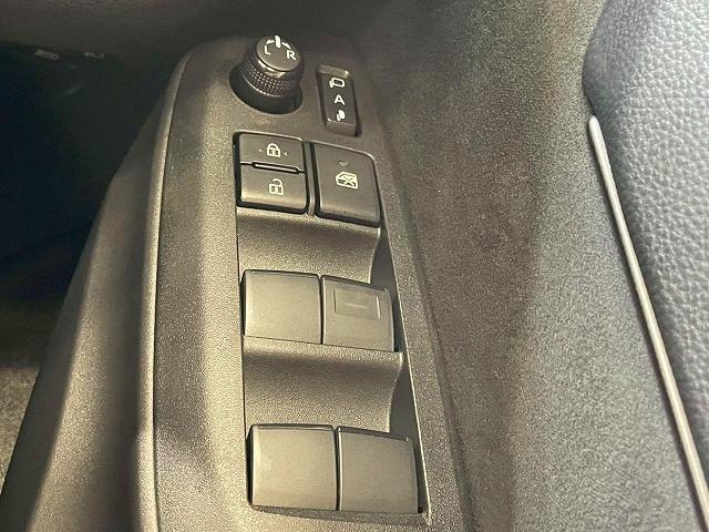 グッドスピードＭＥＧＡ　ＳＵＶ南風原店への電話にてのお問い合わせは０９８－９９６－４２４２までご連絡くださいませ。