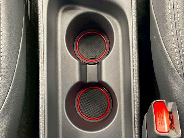 グッドスピードＭＥＧＡ　ＳＵＶ南風原店への電話にてのお問い合わせは０９８－９９６－４２４２までご連絡くださいませ。