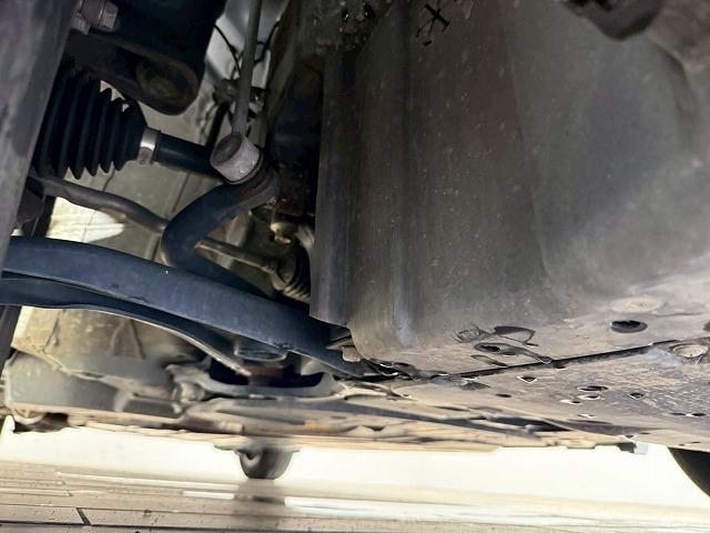 フリードハイブリッド ハイブリッド・クロスター 1オーナー 純正9型ナビ フリップダウンモニター 衝突軽減 レーンキープアシスト クルーズコントロール 両側電動 コーナーセンサー 6人乗り Bluetooth ウォークスルー バックカメラ(36枚目)