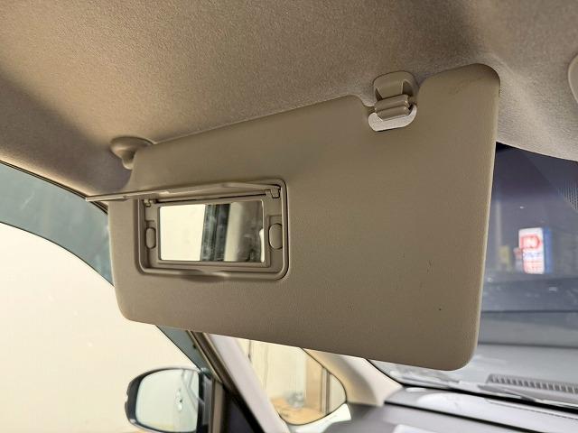 フリードハイブリッド ハイブリッド・クロスター 1オーナー 純正9型ナビ フリップダウンモニター 衝突軽減 レーンキープアシスト クルーズコントロール 両側電動 コーナーセンサー 6人乗り Bluetooth ウォークスルー バックカメラ(72枚目)