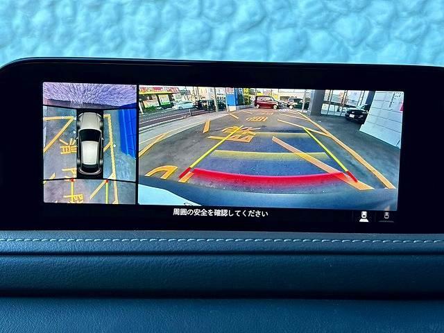 【３６０°カメラ　専用のカメラにより、上から見下ろしたような視点で３６０度クルマの周囲を確認することができます☆死角部分も確認しやすく、狭い場所での切り返しや駐車もスムーズに行えます。
