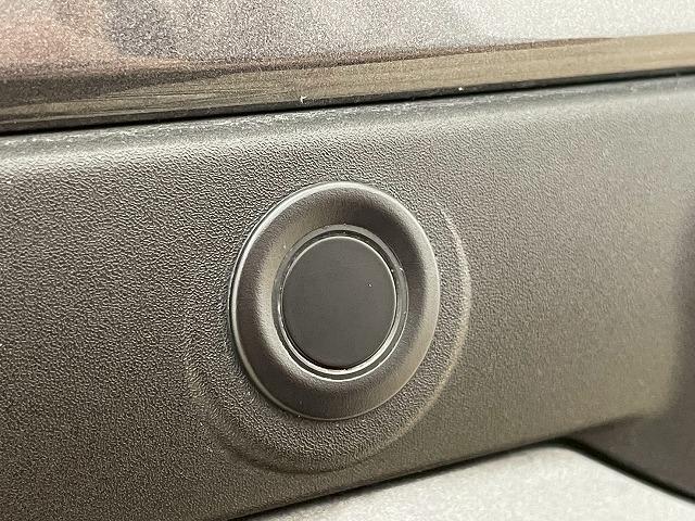 ハスラー JスタイルII 全方位モニター 衝突軽減ブレーキ 追従式クルーズコントロール レーンキープ 障害物センサー シートヒーター プッシュスタート スマートキー ステアリングスイッチ LEDヘッドライト 純正アルミホイール(44枚目)