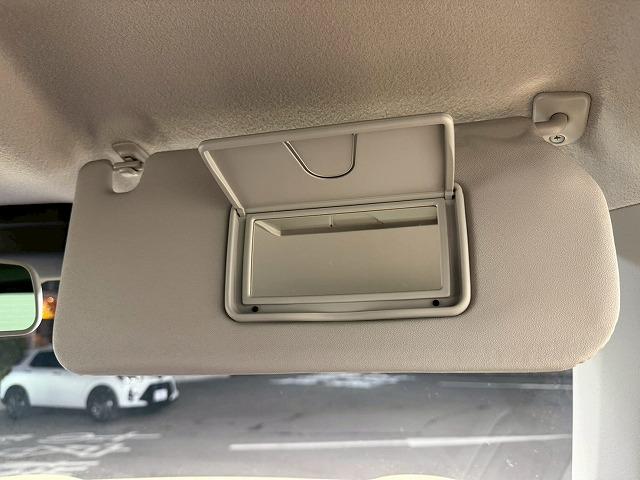 ハスラー JスタイルII 全方位モニター 衝突軽減ブレーキ 追従式クルーズコントロール レーンキープ 障害物センサー シートヒーター プッシュスタート スマートキー ステアリングスイッチ LEDヘッドライト 純正アルミホイール(71枚目)