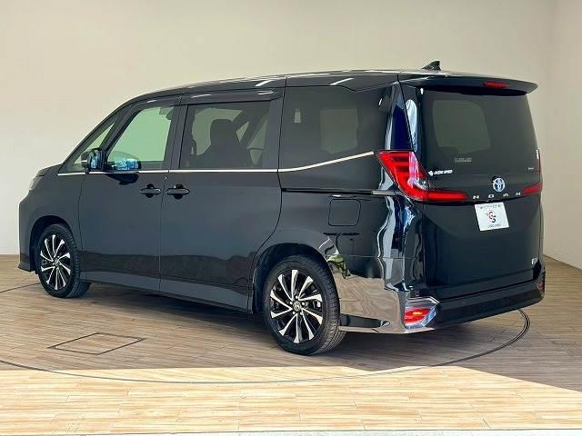 「プレミアムワランティー」最大10年の保証プランを完備!保証項目も238項目以上。ご納車後も定期点検の実施もございますのでアフターメンテナンスも全てお任せ下さい。