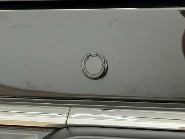 お問い合わせはお気軽に!【098-996-4242】 弊社ホームページもご覧ください。【MEGA SUV南風原】で検索!