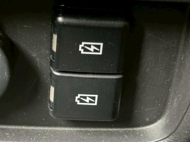 自宅に居ながらスマートフォンで商談!MEGA SUV南風原店ではWEB商談サービスを導入しています。詳細は店舗までお問合せ下さい!TEL:098-996-4242