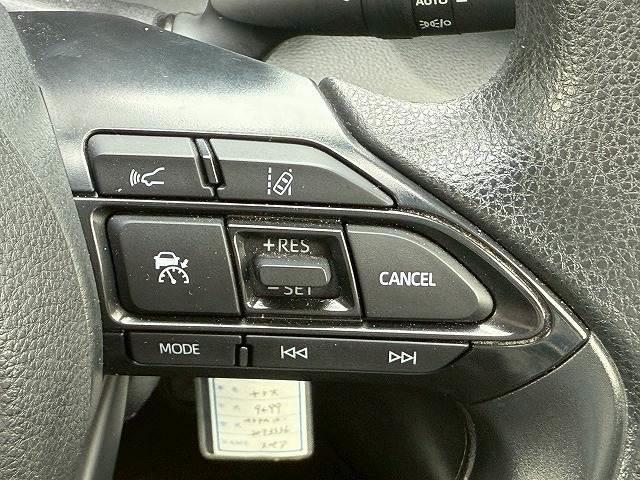 ヤリス X モデリスタアルミ アダプティブクルーズコントロール オートマチックハイビーム 衝突軽減ブレーキ レーンキープ Bluetooth アップルカープレイ バックカメラ ステアリングスイッチ ETC(7枚目)