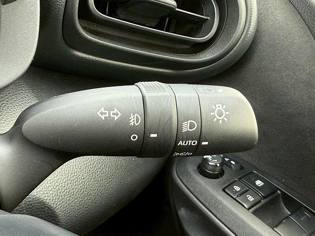 ヤリス X モデリスタアルミ アダプティブクルーズコントロール オートマチックハイビーム 衝突軽減ブレーキ レーンキープ Bluetooth アップルカープレイ バックカメラ ステアリングスイッチ ETC(28枚目)