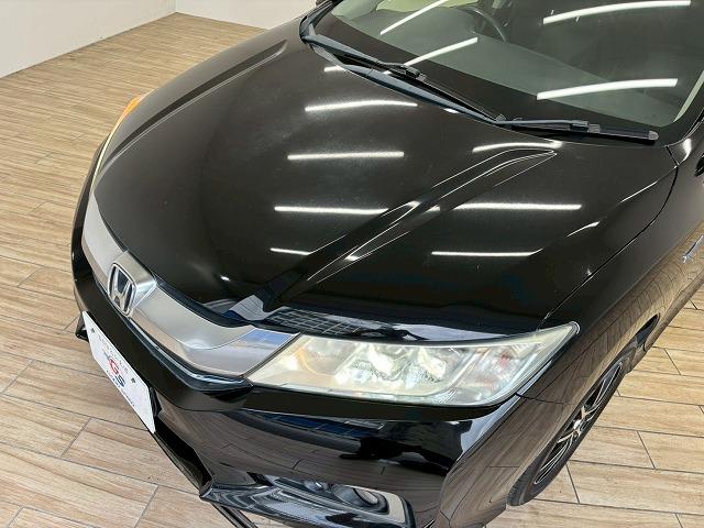 グレイス ハイブリッドLX クルーズコントロール 衝突軽減ブレーキ バックカメラ プッシュスタート Bluetooth スマートキー オートライト ドライブレコーダー ステアリングスイッチ ETC フォグライト CD/DVD再生(40枚目)