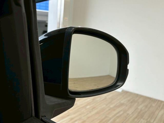 グレイス ハイブリッドLX クルーズコントロール 衝突軽減ブレーキ バックカメラ プッシュスタート Bluetooth スマートキー オートライト ドライブレコーダー ステアリングスイッチ ETC フォグライト CD/DVD再生(42枚目)