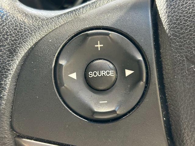 グレイス ハイブリッドLX クルーズコントロール 衝突軽減ブレーキ バックカメラ プッシュスタート Bluetooth スマートキー オートライト ドライブレコーダー ステアリングスイッチ ETC フォグライト CD/DVD再生(54枚目)