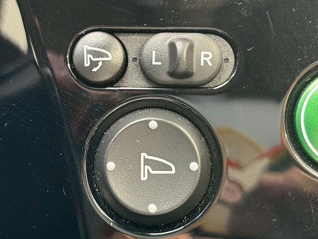 グレイス ハイブリッドLX クルーズコントロール 衝突軽減ブレーキ バックカメラ プッシュスタート Bluetooth スマートキー オートライト ドライブレコーダー ステアリングスイッチ ETC フォグライト CD/DVD再生(67枚目)