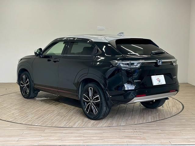 当店お薦めのボディガラスコーティングはいかがでしょうか？中古車の輝きを取り戻す、ボディーガラスコーティングです。スタッフもお薦めのオプションになります。