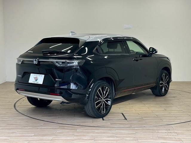 「プレミアムワランティー」最大１０年の保証プランを完備！保証項目も２３８項目以上。ご納車後も定期点検の実施もございますのでアフターメンテナンスも全てお任せ下さい。