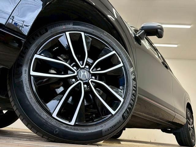 【ＬＥＤヘッドライト】です。現在主流のヘッドライトで明るいので視認性が良く安全です。明るさとかっこよさをお楽しみください。