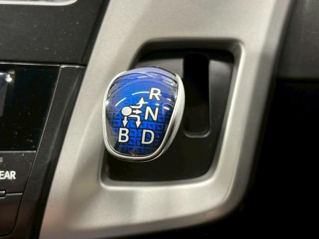 自宅に居ながらスマートフォンで商談！ＭＥＧＡ　ＳＵＶ南風原店ではＷＥＢ商談サービスを導入しています。詳細は店舗までお問合せ下さい！ＴＥＬ：０９８－９９６－４２４２