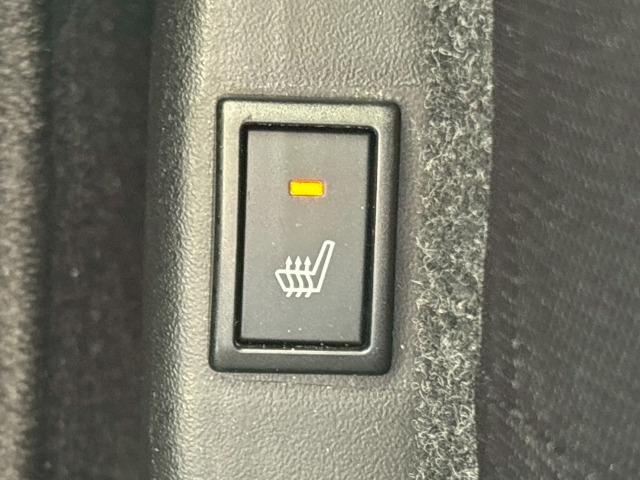 自宅に居ながらスマートフォンで商談！ＭＥＧＡ　ＳＵＶ南風原店ではＷＥＢ商談サービスを導入しています。詳細は店舗までお問合せ下さい！ＴＥＬ：０９８－９９６－４２４２