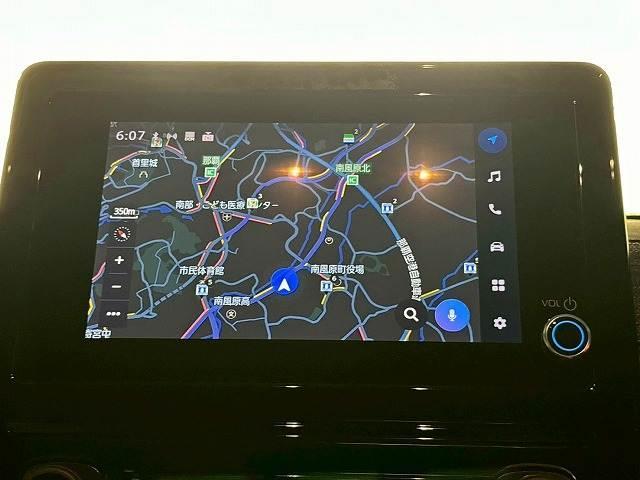 【純正ナビ】一体感のあるナビは、高級感ある車内を演出してくれます。Ｂｌｕｅｔｏｏｔｈ再生などオーディオ機能も充実しておりますので、運転もより楽しめます♪