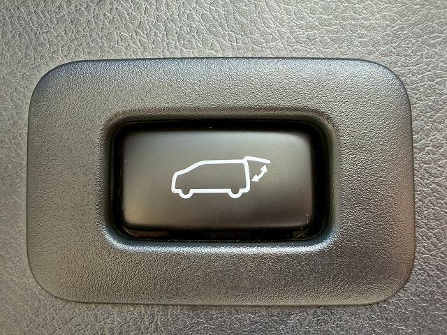 グッドスピードＭＥＧＡ　ＳＵＶ南風原店への電話にてのお問い合わせは０９８－９９６－４２４２までご連絡くださいませ。