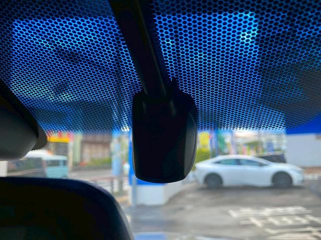 インサイト ＥＸ　オートクルーズコントロール　コーナーセンサー　レーンキープ　パワーシート　ブラインドスポットモニター　衝突軽減ブレーキ　Ｂｌｕｅｔｏｏｔｈ　ＬＥＤヘッドライト　プッシュスタート　バックカメラ（70枚目）