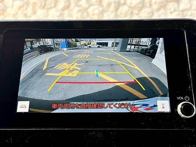 【バックカメラ】便利なバックカメラで安全確認もできます。駐車が苦手な方にもオススメな便利機能です。