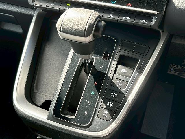 お問い合わせはお気軽に！【０９８−９９６−４２４２】　弊社ホームページもご覧ください。【ＭＥＧＡ　ＳＵＶ南風原】で検索！