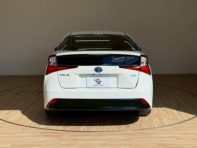 「プレミアムワランティー」最大１０年の保証プランを完備！保証項目も２３８項目以上。ご納車後も定期点検の実施もございますのでアフターメンテナンスも全てお任せ下さい。