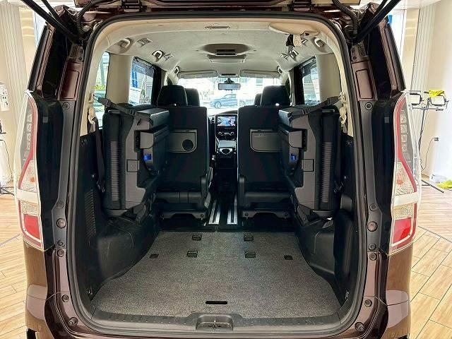 【トランクルーム】趣味が広がる収容スペース！これだけの広さがあればお買い物やレジャーなどにも最適です！使用感も少なくきれいな状態を維持しております。