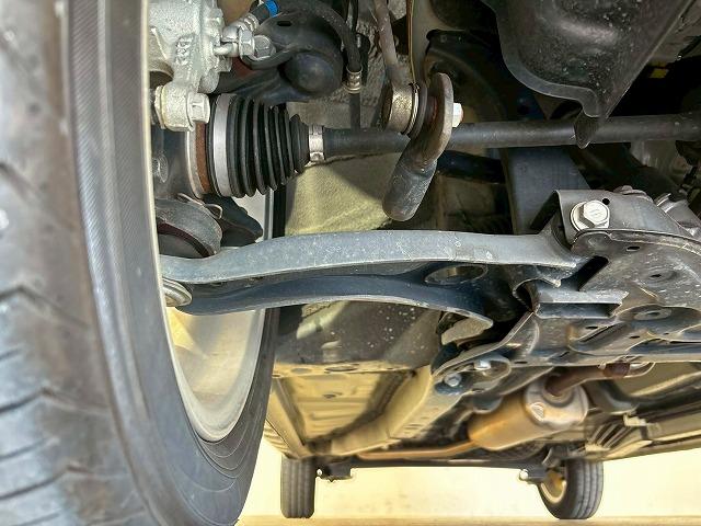 自宅に居ながらスマートフォンで商談！ＭＥＧＡ　ＳＵＶ南風原店ではＷＥＢ商談サービスを導入しています。詳細は店舗までお問合せ下さい！ＴＥＬ：０９８－９９６－４２４２