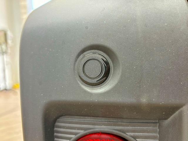 自宅に居ながらスマートフォンで商談！ＭＥＧＡ　ＳＵＶ南風原店ではＷＥＢ商談サービスを導入しています。詳細は店舗までお問合せ下さい！ＴＥＬ：０９８－９９６－４２４２