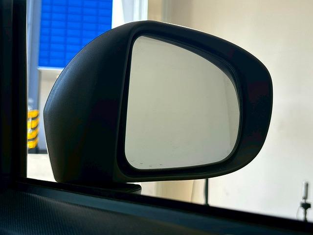 自宅に居ながらスマートフォンで商談！ＭＥＧＡ　ＳＵＶ南風原店ではＷＥＢ商談サービスを導入しています。詳細は店舗までお問合せ下さい！ＴＥＬ：０９８－９９６－４２４２