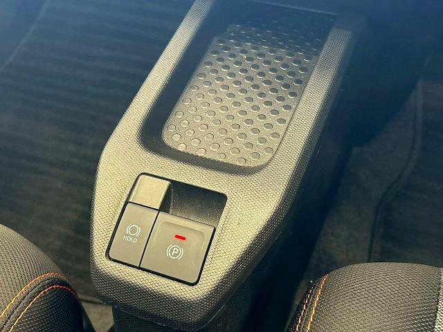 自宅に居ながらスマートフォンで商談！ＭＥＧＡ　ＳＵＶ南風原店ではＷＥＢ商談サービスを導入しています。詳細は店舗までお問合せ下さい！ＴＥＬ：０９８－９９６－４２４２